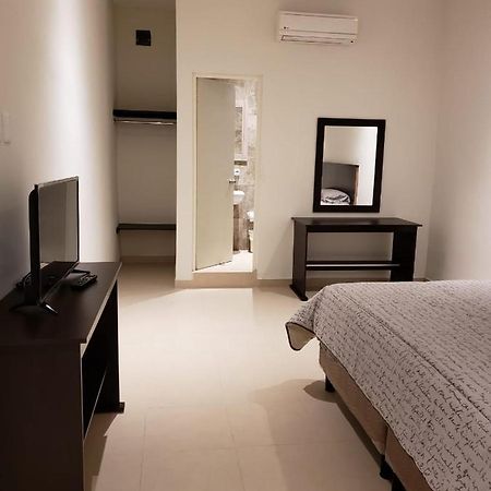 Habitaciones Boulevard 巴耶斯城 外观 照片